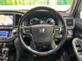 2017 Toyota Crown Hybrid