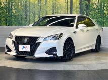 2017 Toyota Crown Hybrid