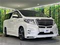 2017 Toyota Alphard Hybrid