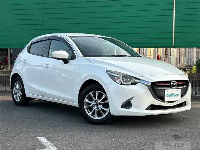 2016 Mazda Demio