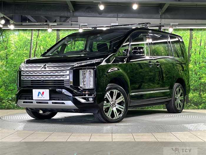 2021 Mitsubishi Delica D5