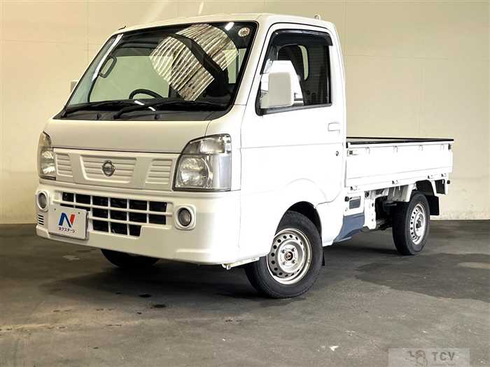 2015 Nissan NT100Clipper