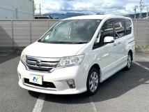 2011 Nissan Serena