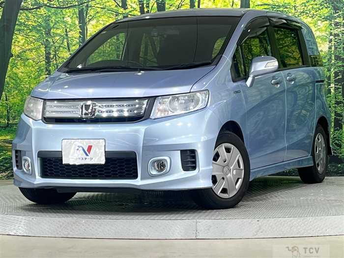 2013 Honda Freed Spike
