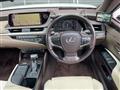 2019 Lexus ES