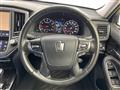 2016 Toyota Crown Athlete Series