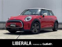 2022 BMW MINI