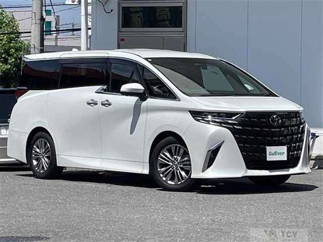 2023 Toyota Alphard Hybrid