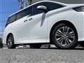 2023 Toyota Alphard Hybrid