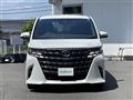 2023 Toyota Alphard Hybrid