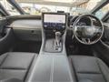 2025 Toyota Alphard Hybrid