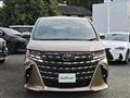 2025 Toyota Alphard Hybrid