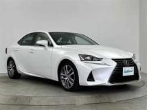 2016 Lexus IS