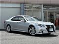 2015 Toyota Crown Hybrid