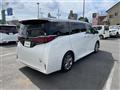 2023 Toyota Alphard Hybrid