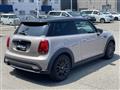 2022 BMW MINI