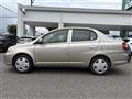 2005 Toyota Platz
