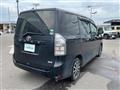 2013 Toyota Voxy
