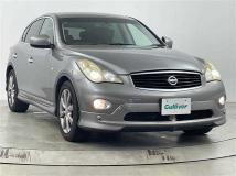 2009 Nissan SKYLINE CROSSOVER