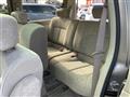 2004 Nissan Elgrand