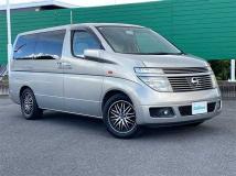2004 Nissan Elgrand