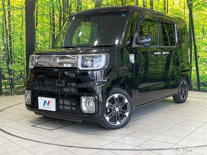 2017 Daihatsu WAKE