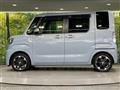 2017 Daihatsu WAKE