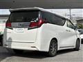 2016 Toyota Alphard
