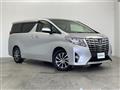 2017 Toyota Alphard Hybrid