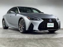 2021 Lexus IS