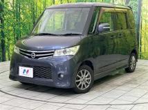 2011 Nissan ROOX