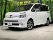 2010 Toyota Voxy