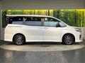 2016 Toyota Voxy