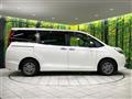 2016 Toyota Esquire