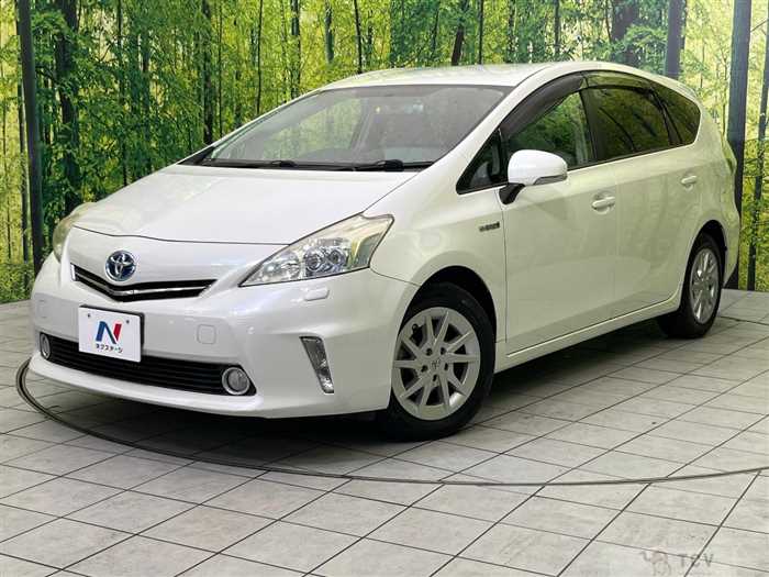 2012 Toyota PRIUS α