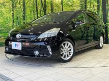 2012 Toyota PRIUS α