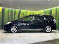 2013 Toyota PRIUS α