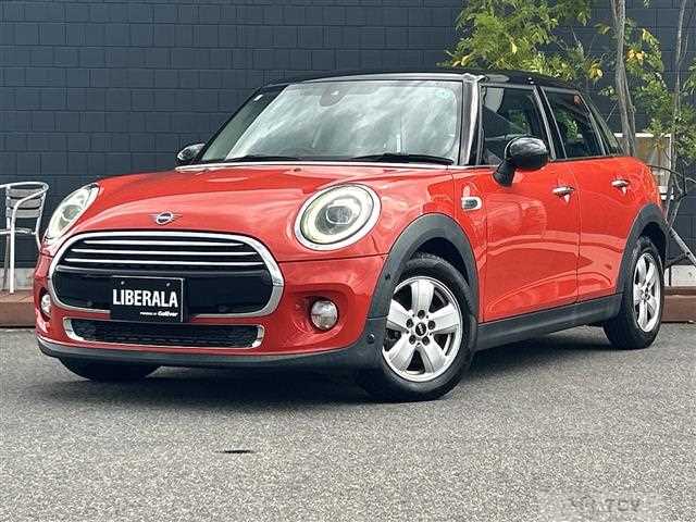 2019 BMW MINI