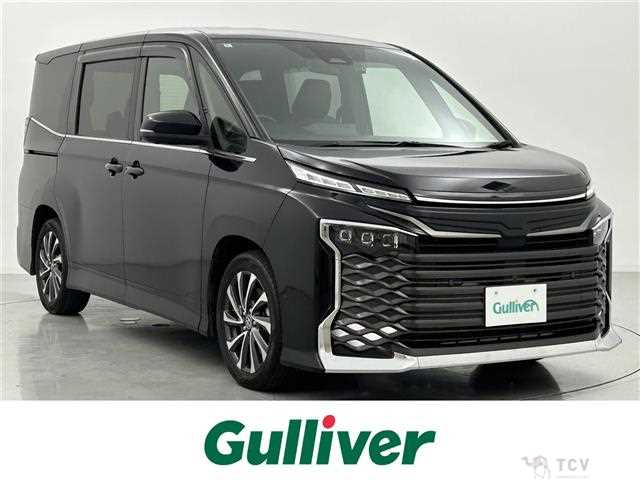 2022 Toyota Voxy