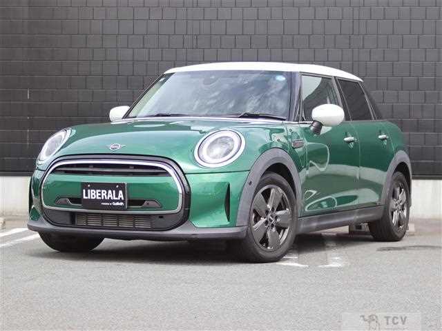 2022 BMW MINI