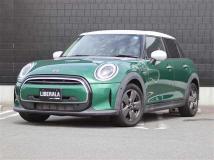 2022 BMW MINI