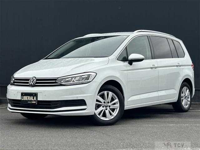 2024 Volkswagen Golf Touran