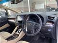 2019 Toyota Alphard Hybrid