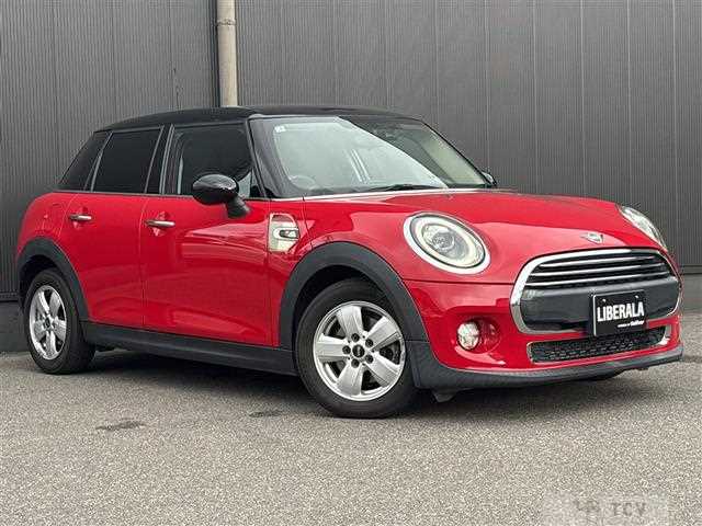 2019 BMW MINI