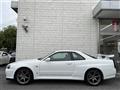 2000 Nissan Skyline