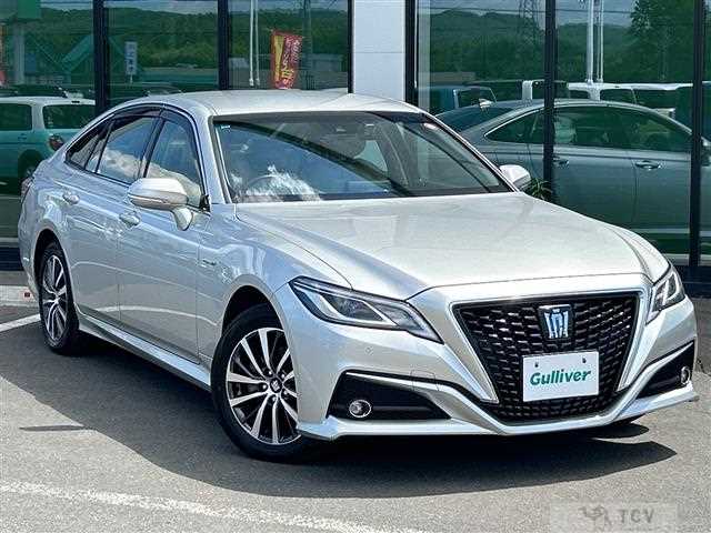 2018 Toyota Crown Hybrid