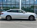 2018 Toyota Crown Hybrid