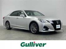 2017 Toyota Crown Hybrid