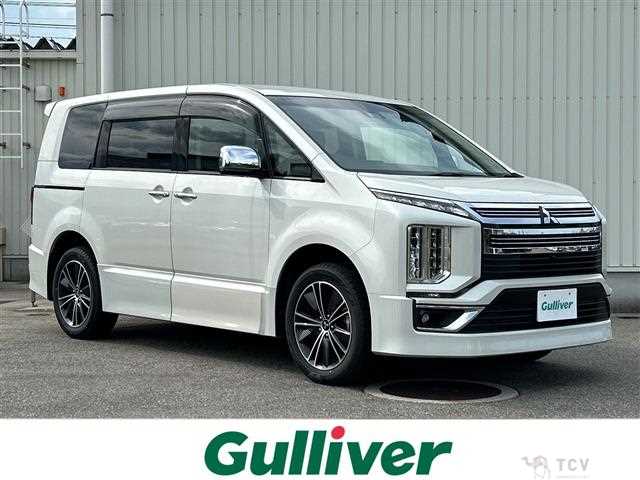 2020 Mitsubishi Delica D5