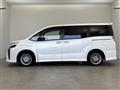 2021 Toyota Voxy
